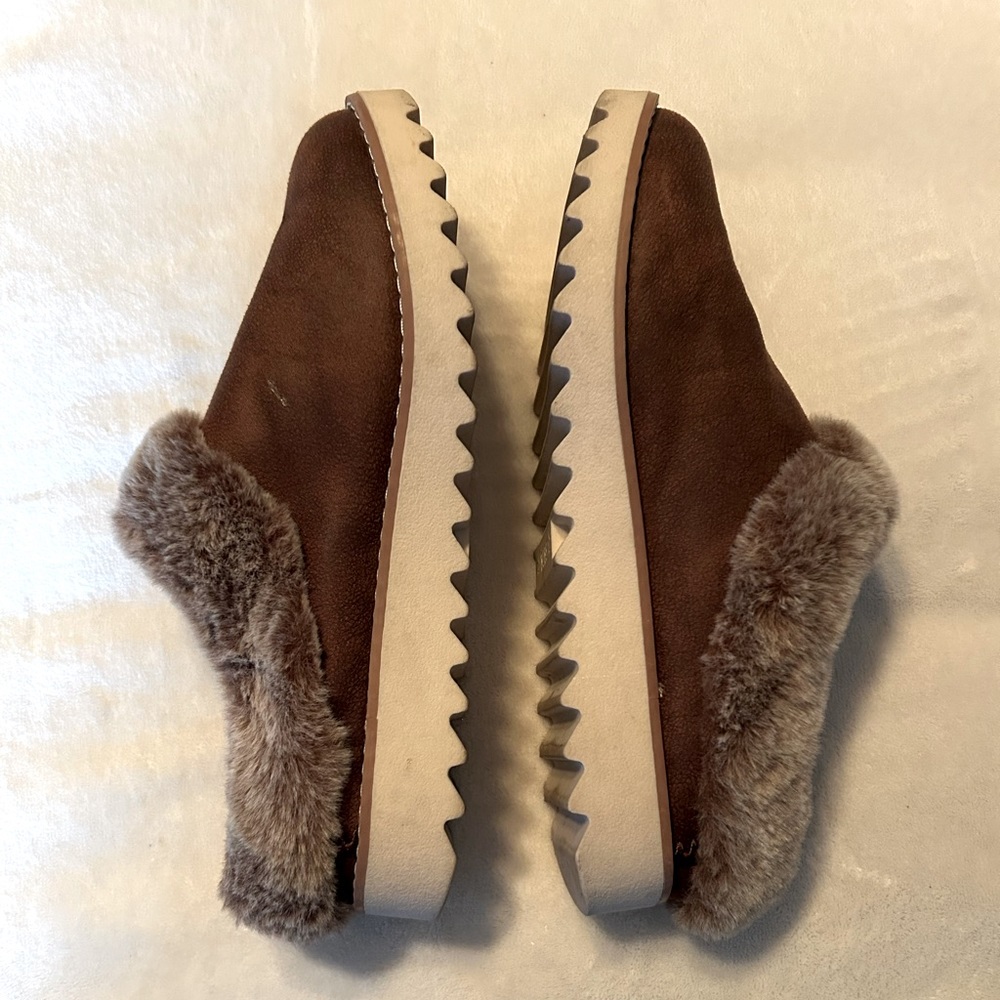 Skechers Bobs memory foam size 8 shoes